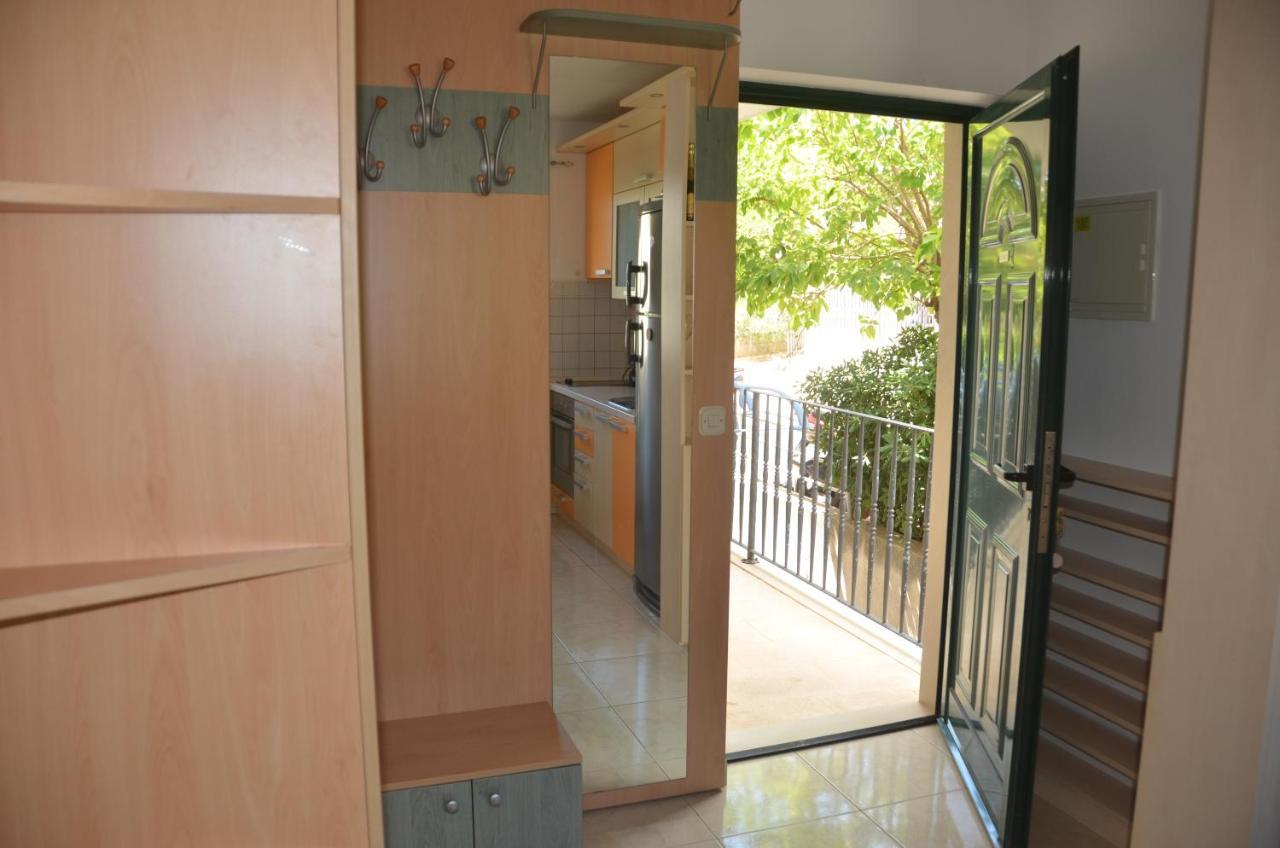 Apartman Ananda Bol - 2 Bedrooms, 7 Beds Zewnętrze zdjęcie
