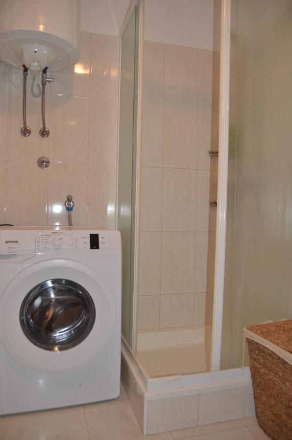 Apartman Ananda Bol - 2 Bedrooms, 7 Beds Zewnętrze zdjęcie